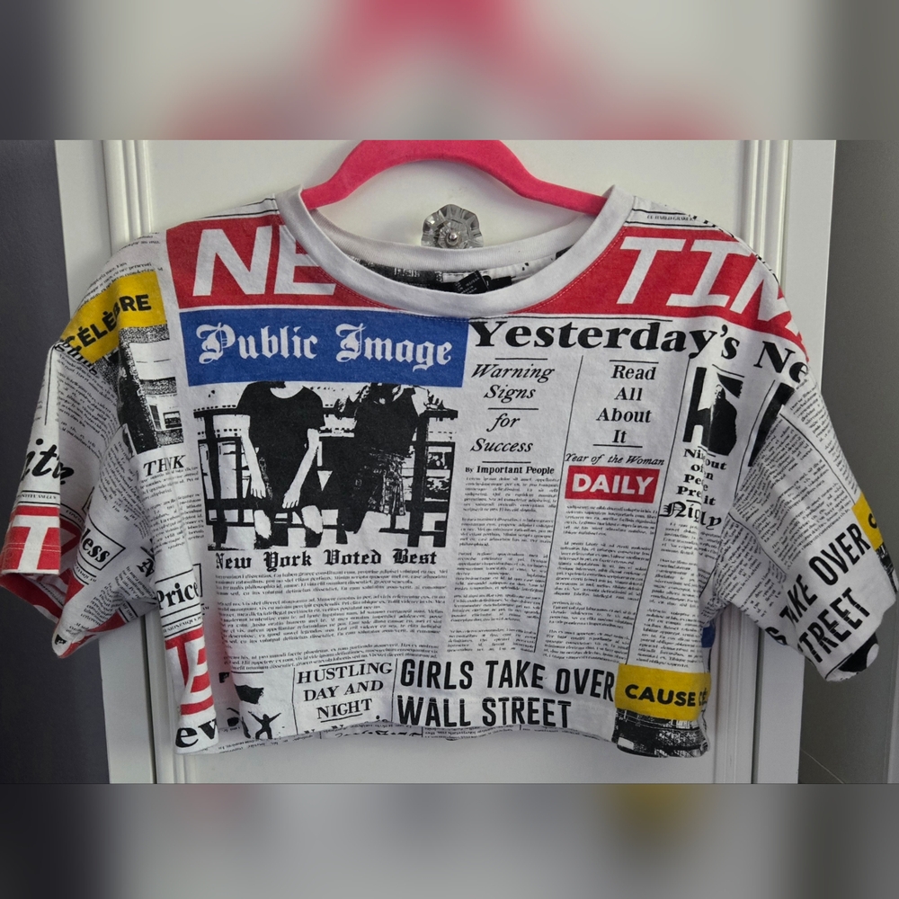 Forever 21 Newspaper Print Crop Top Size S